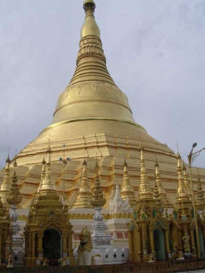 シュエダゴン・パヤー(Shwedagon Pagoda)