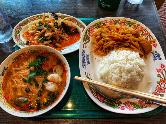 ゲウチャイ タイレストラン(Keawjai Thai Restaurant)