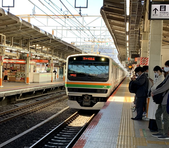 JR横浜駅