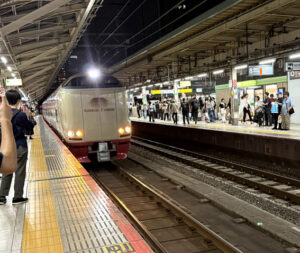 サンライズ瀬戸