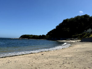燈明堂（とうみょうどう）海岸