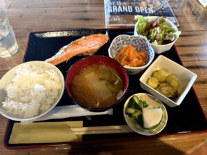 蔵元ごはん&カフェ 酒蔵 櫂